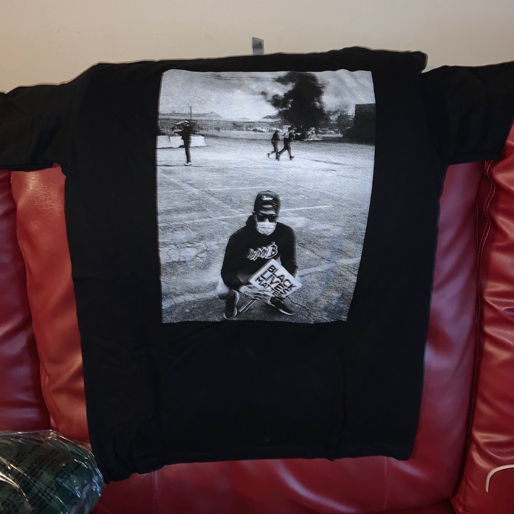 Smoke tee black lives matter